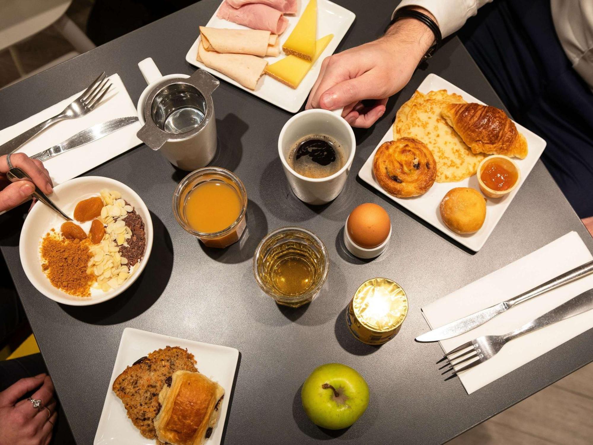 Готель Ibis Styles Paris 15 Lecourbe Екстер'єр фото