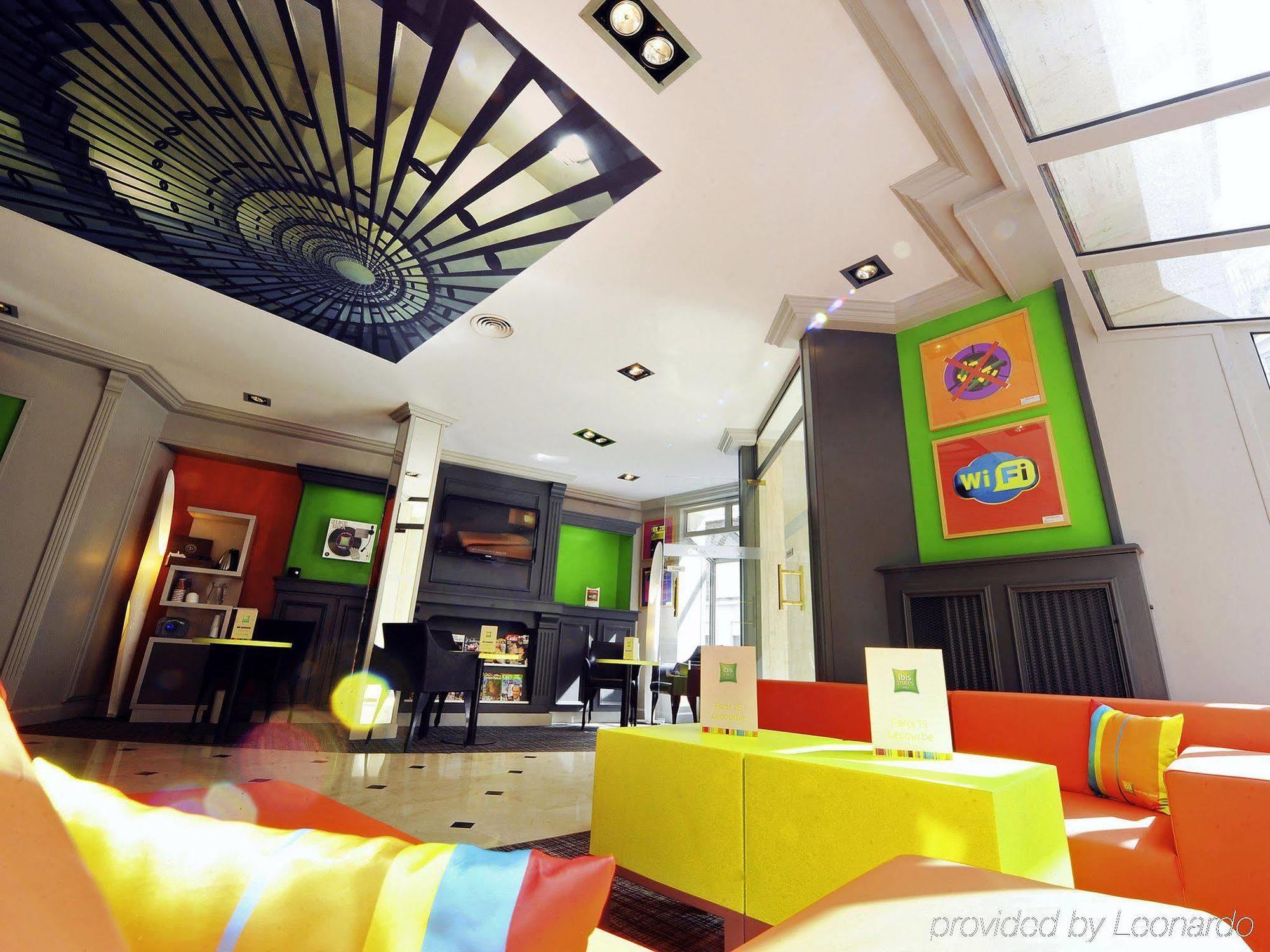 Готель Ibis Styles Paris 15 Lecourbe Екстер'єр фото