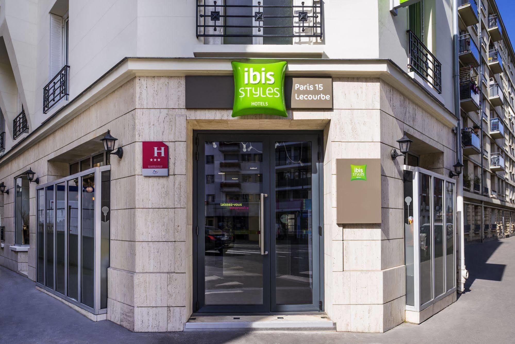Готель Ibis Styles Paris 15 Lecourbe Екстер'єр фото